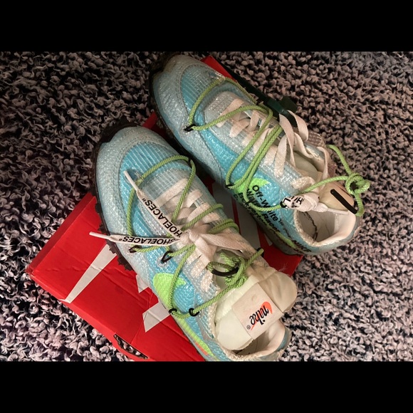 Women off white shoes - Picture 1 of 2